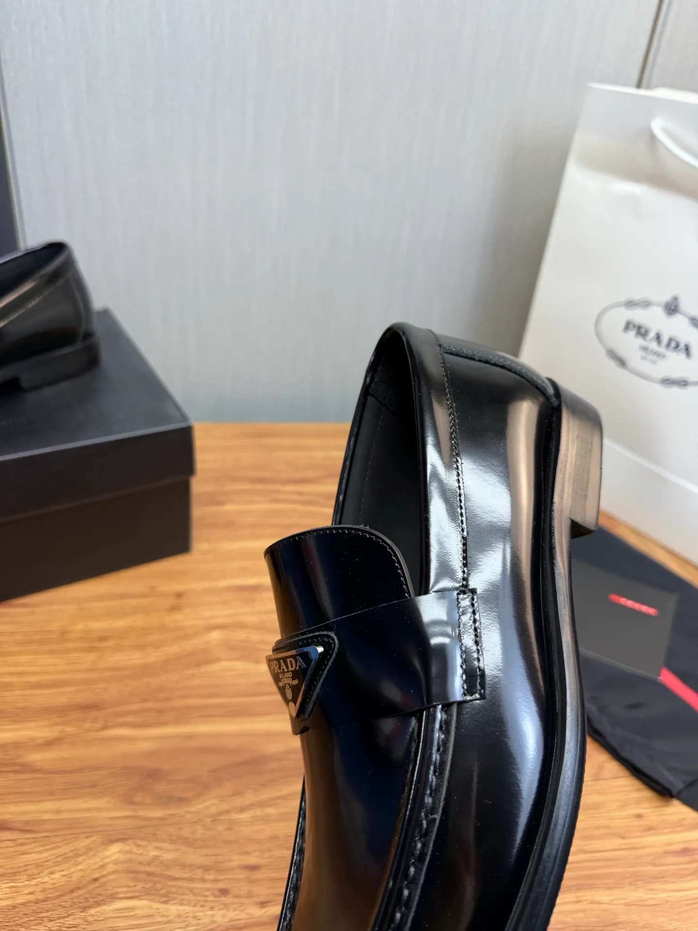 Factory price 580💰 ＰＲＡＤＡPrada. Men's business casual leather shoes, luxurious and noble👞All imported original brand leather materials, just to create a more comfortable wearing experience, upper: original cowhide. Frosted cowhide➕Imported full cowhide, original outsole✔️36-45 (45 non-returnable)
